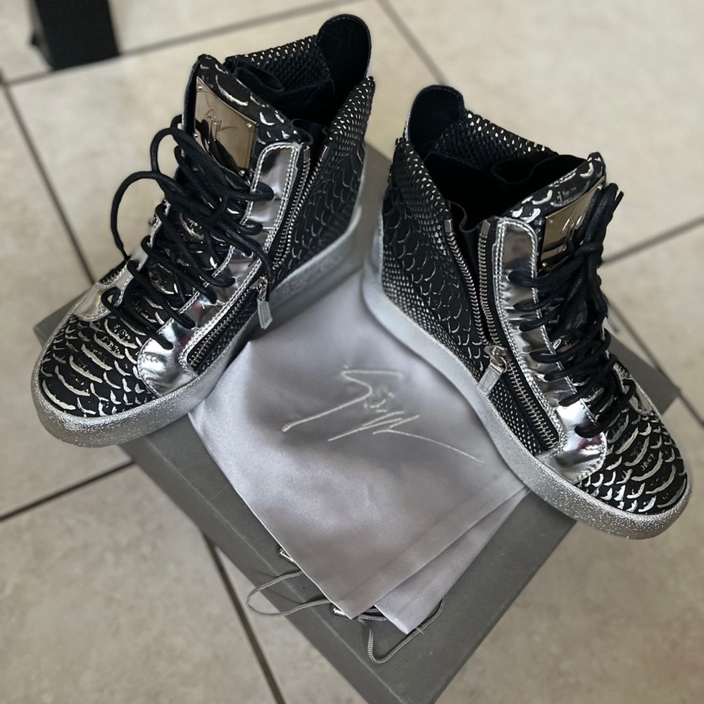 Giuseppe Zanotti